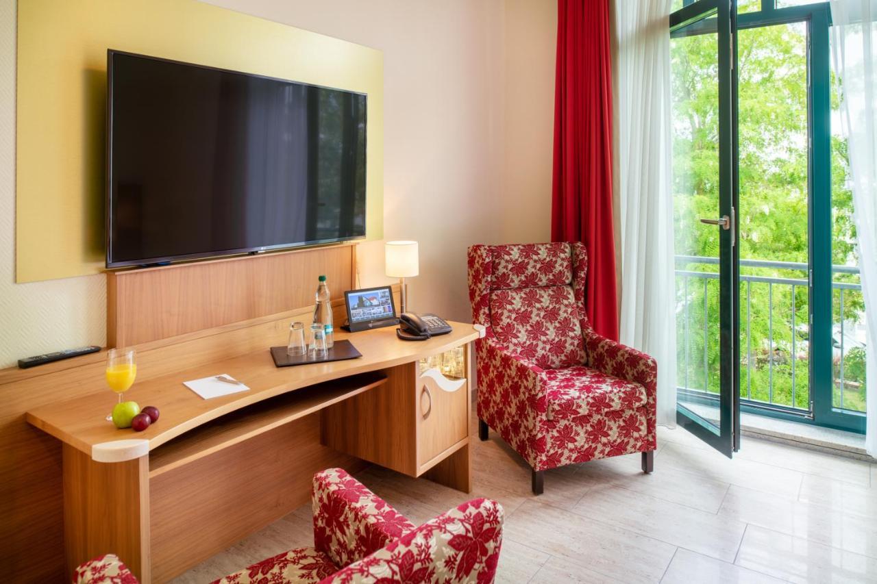Recknitztal-Hotel Marlow Bagian luar foto